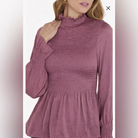 VICI Smocked Satin Peplum Blouse Mauve Long Sleeve Ruffle Neck Size Medium - Picture 3 of 9